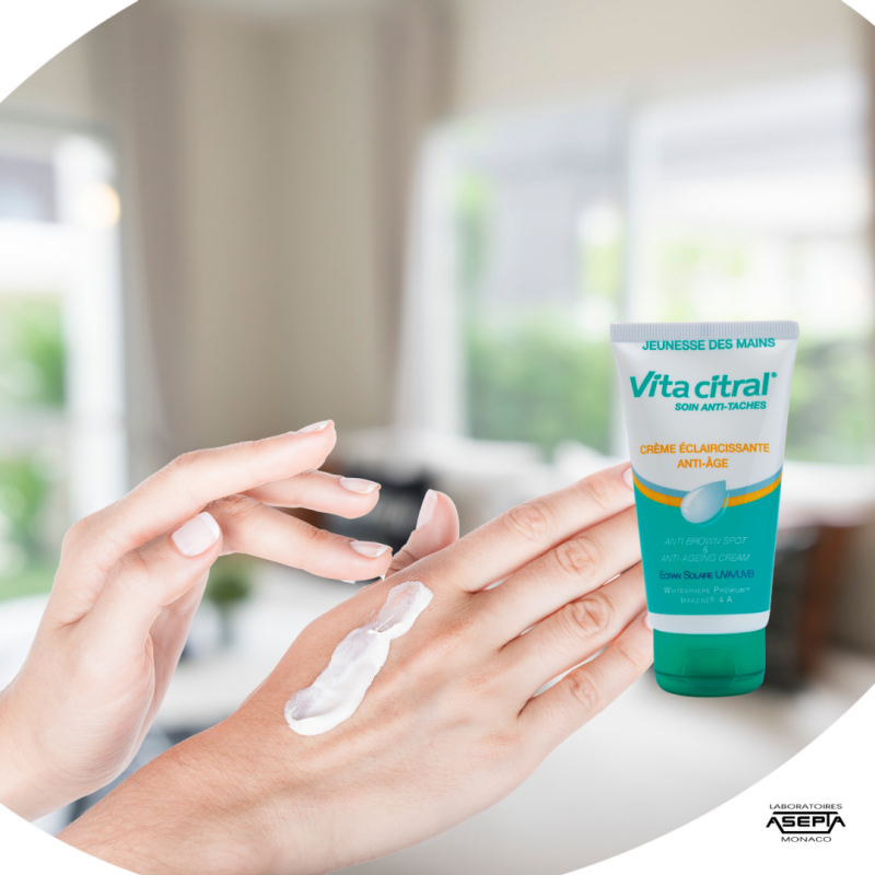 VITA CITRAL Crème Eclaircissante Anti-âge Main - Paramarket.com