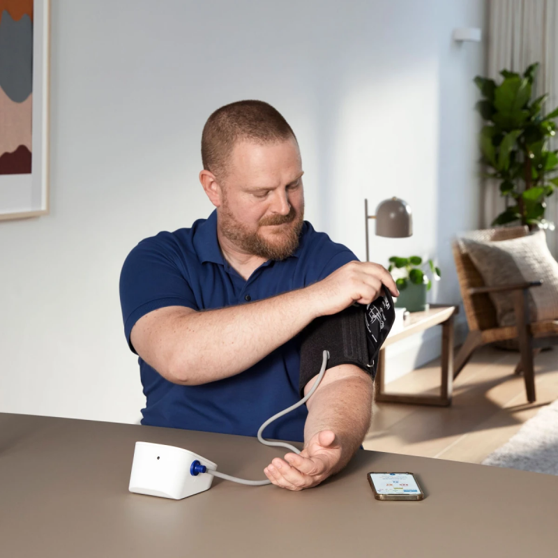 Omron Tensiomètre Bras M2 Intelli It+ - Paramarket.com