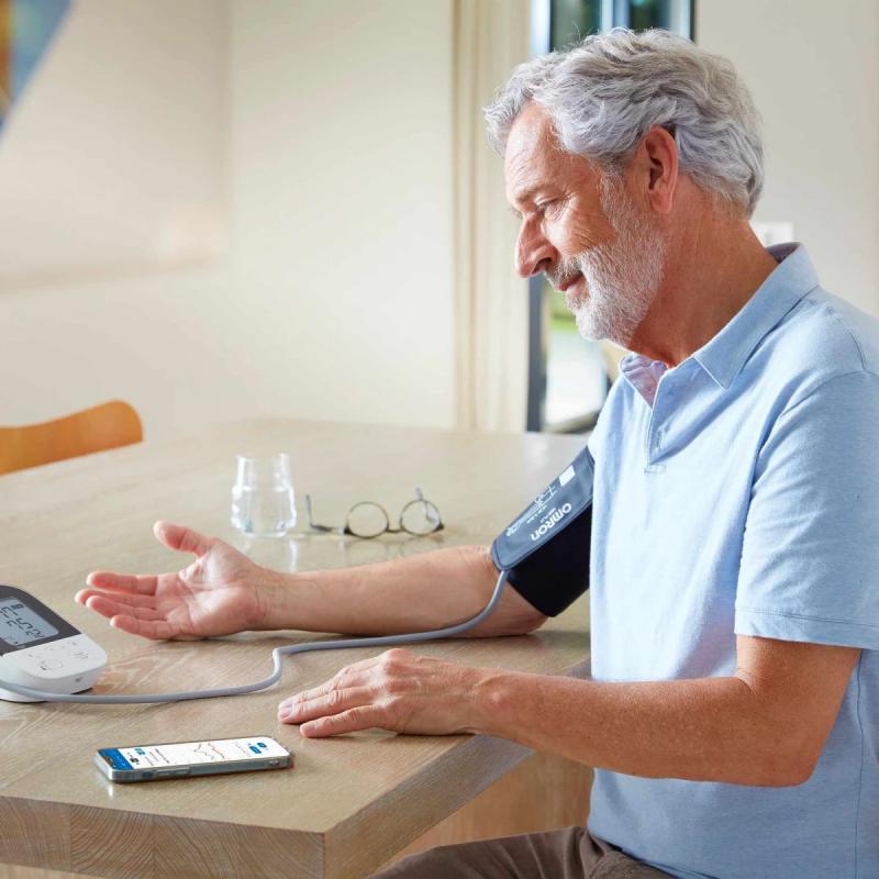 Omron Tensiomètre Bras M4 Intelli IT – Paramarket.com