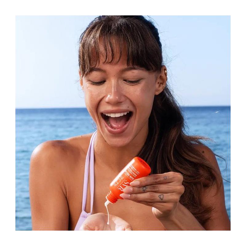 SVR Sun Secure Aqua-Fluide SPF50+ - Paramarket.com