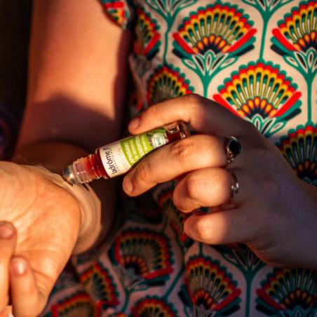 Ladrôme Roll'on Apaisant à la Lavande bio – Paramarket.com